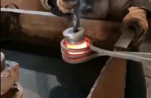 高频蜜桃视频APP色版下载 工件加热淬火打样测试