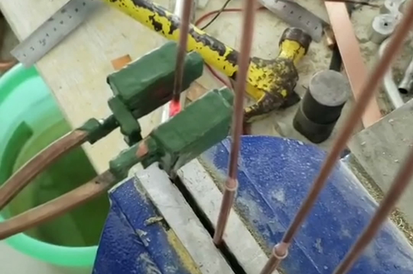 手持式高频加热机，高频焊机是焊接铜管工具