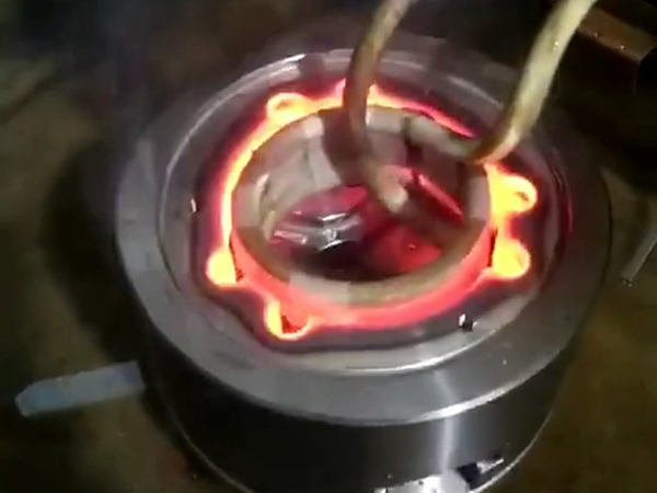 立式高频蜜桃视频APP色版下载热处理钢材加热温差的控制